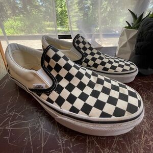 CHECKERED SLIP ON VANS - 9.5W